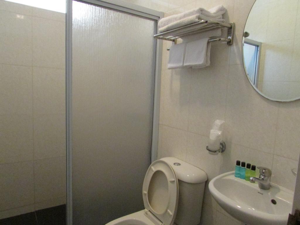 Amber Hotel Katong Сингапур Экстерьер фото